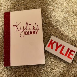 Kylie Cosmetics Eye Shadow Bundle - Kylie’s Diary & Kiss Me